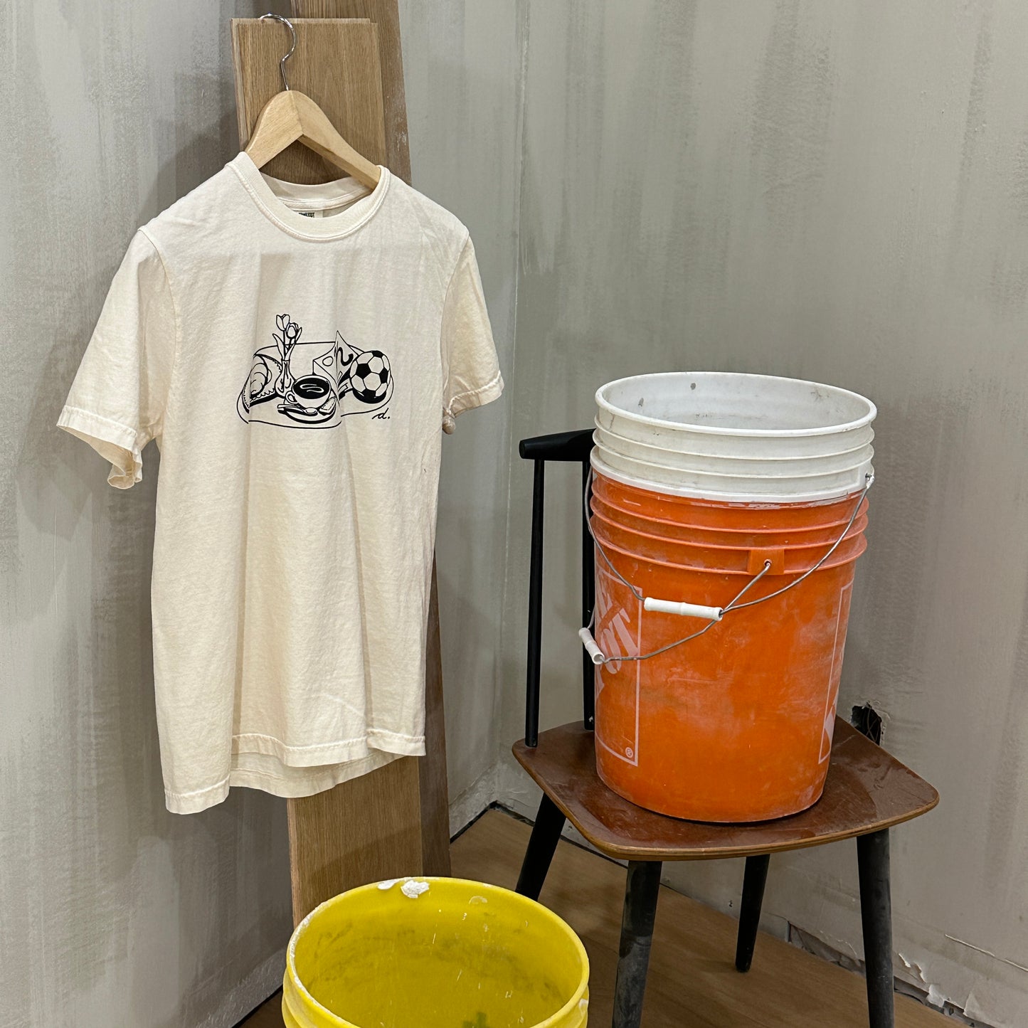 Disko "Table" Tee